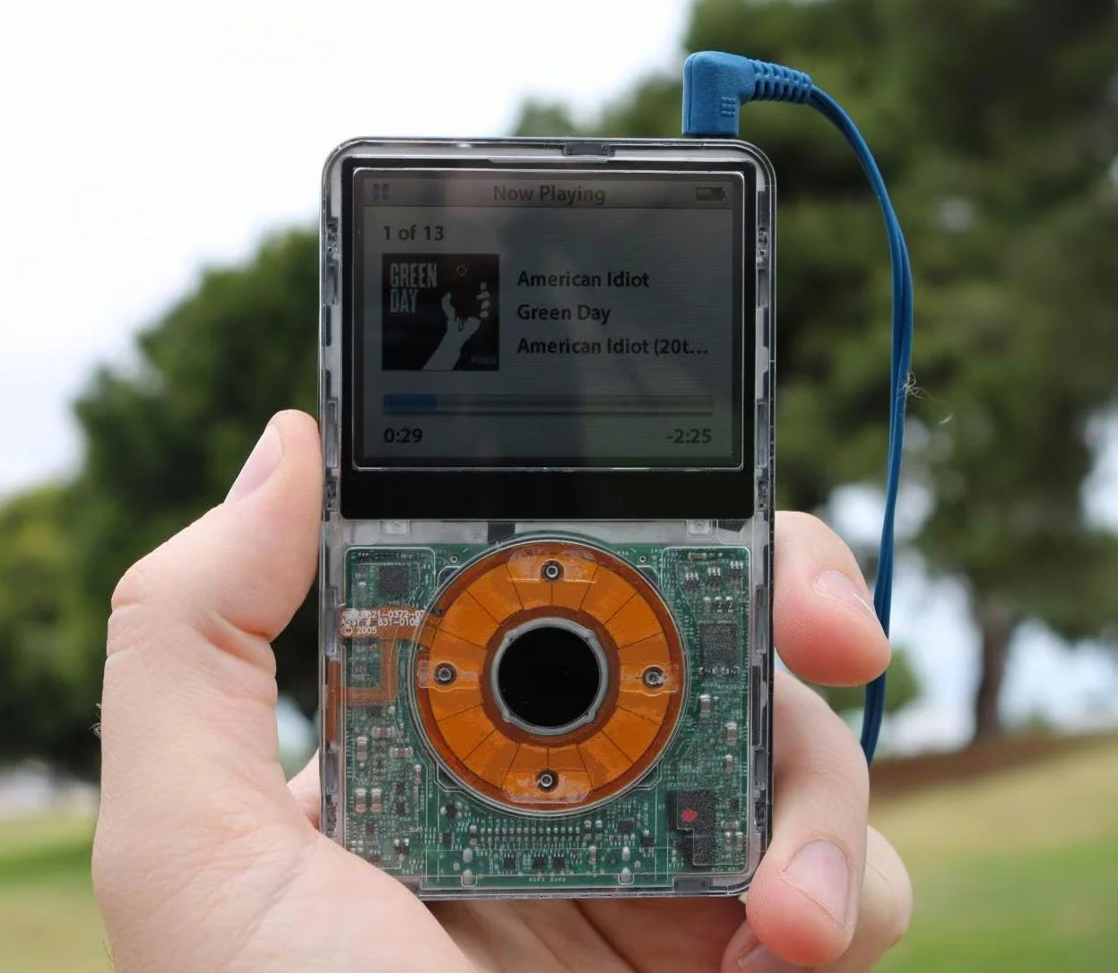 iPod Classic 5th Gen. vs. iPod 5GE