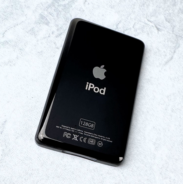 Black 128GB Thin Backplate for iPod 5th/5.5th Generation