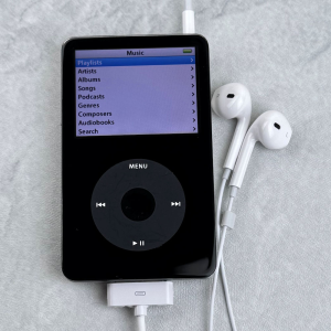 iPod 5.5th Generation 30GB, 650mAh, Black