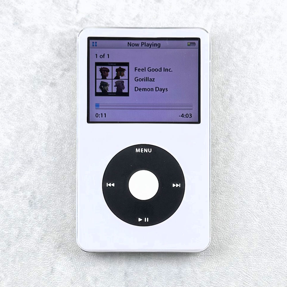 iPod 5.5th Generation 128GB, 2000mAh, White, Black Click Wheel - Image 1